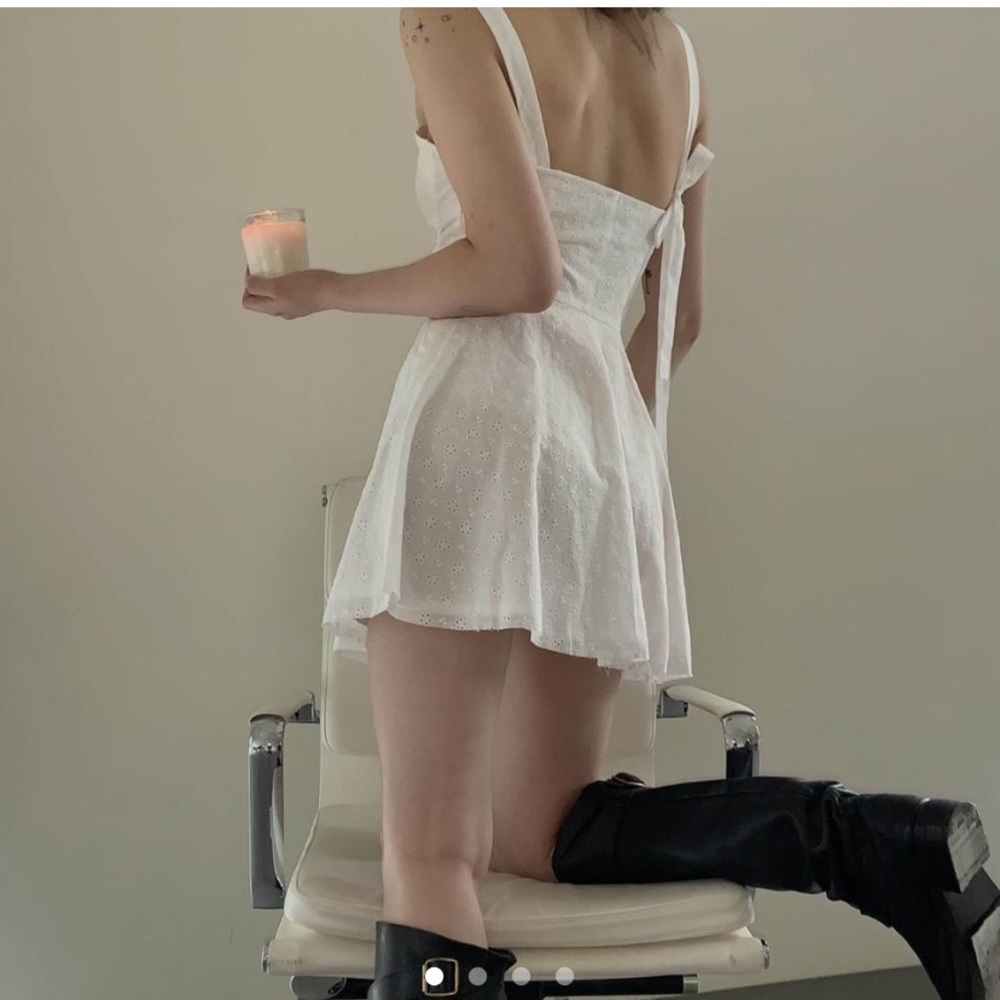 Glowny / Spooning White Anastasia Eyelet Dress, Korean Brand